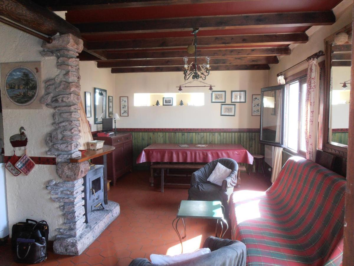 Villa Chalet Avec Vue Panoramique Sur Le Plomb Du Cantal à Saint-Jacques-des-Blats Extérieur photo